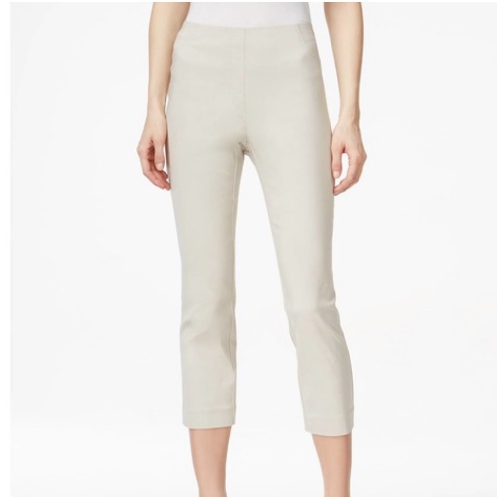 Style and Co. off white mid rise comfort waist cropped pull on chinos 20W